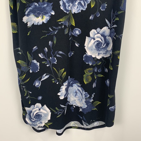 Christian Siriano Floral Knee Length Short Sleeve Summer Dress w Pleated Back - Picture 3 of 9